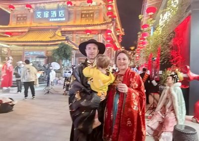 17 Days Chi a Highlights Tour  with Holy Tibet Discovery & Chengdu Pa das